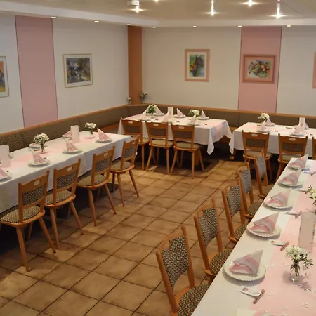 Zajazd Gasthof-pension Fraenkische Schweiz Obertrubach